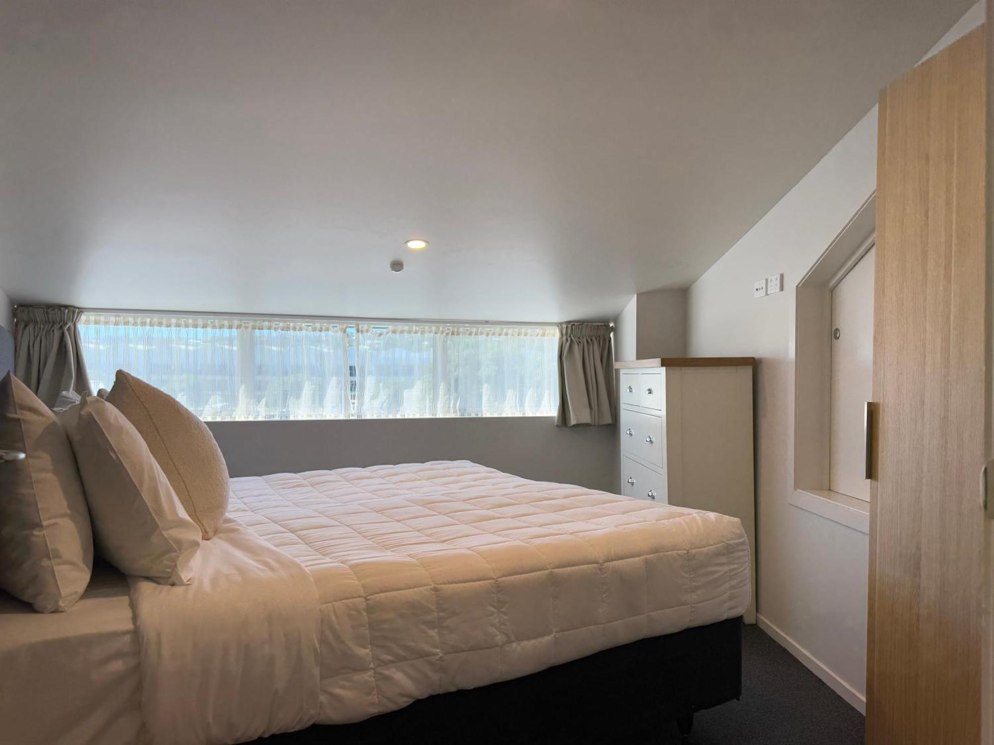 Bluewater Hotel Нейпир Экстерьер фото