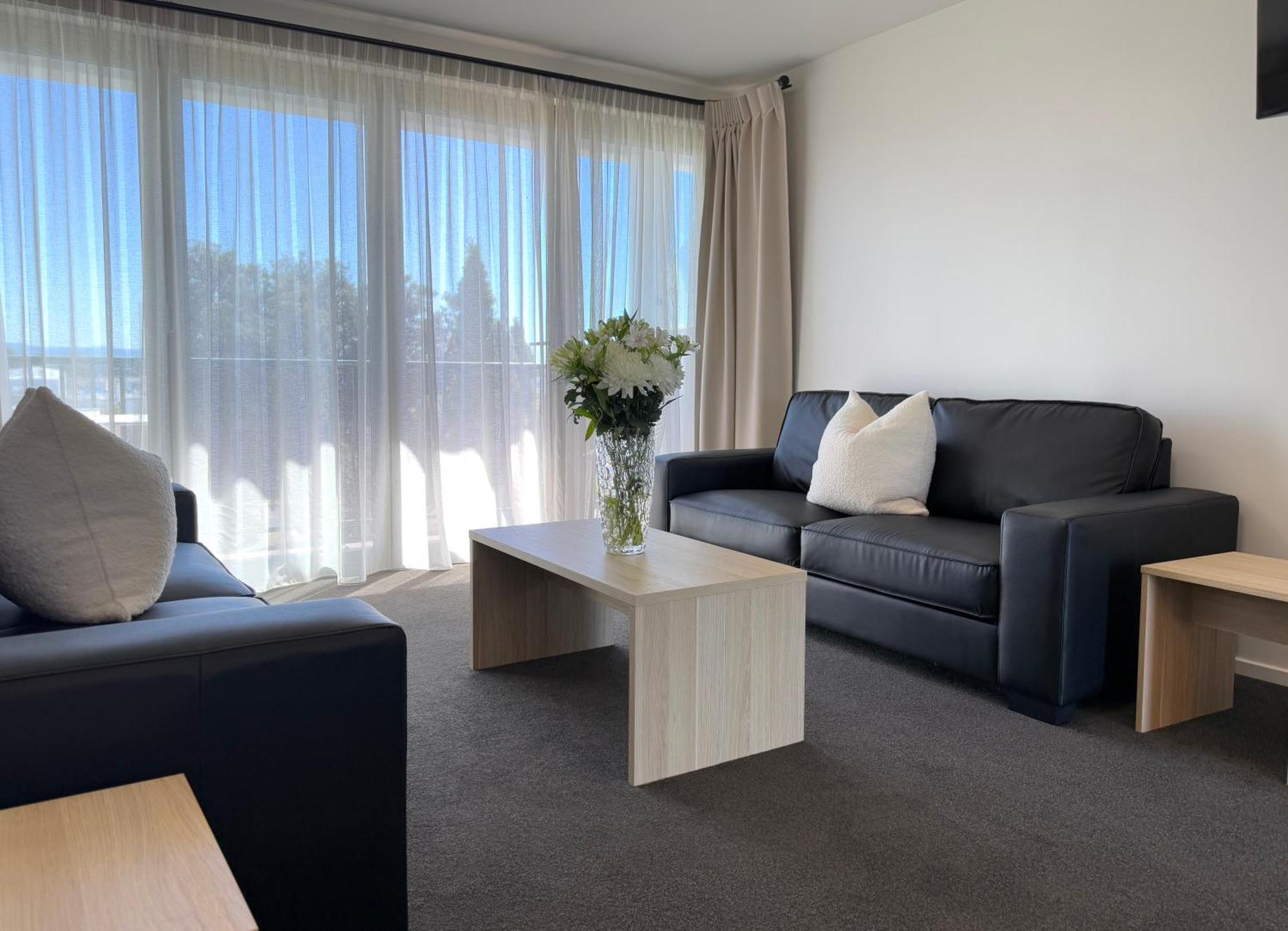 Bluewater Hotel Нейпир Экстерьер фото